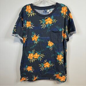 Divided H&M Men’s Large Floral Beach T-Shirt